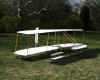 gldrkite.JPG (76844 bytes)
